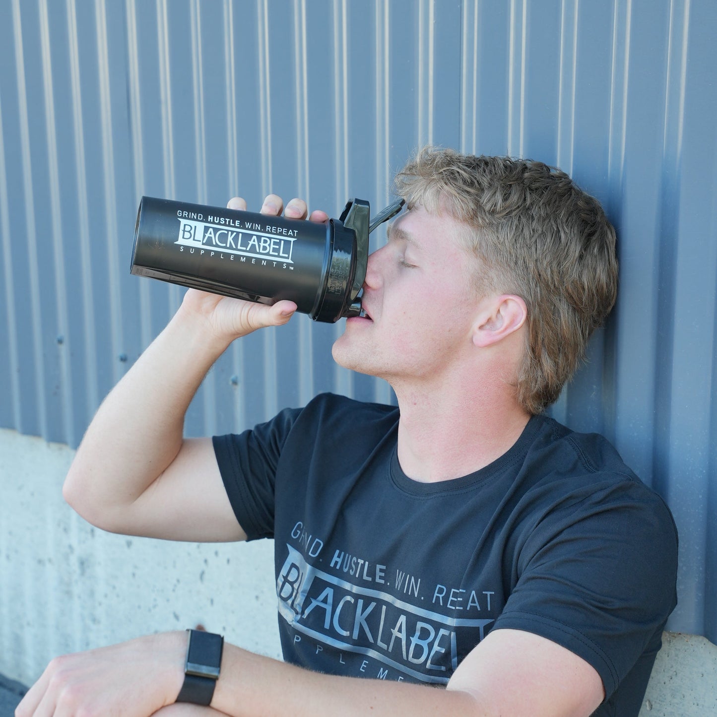 28 oz Shaker Bottle BLACKLABEL Supplements