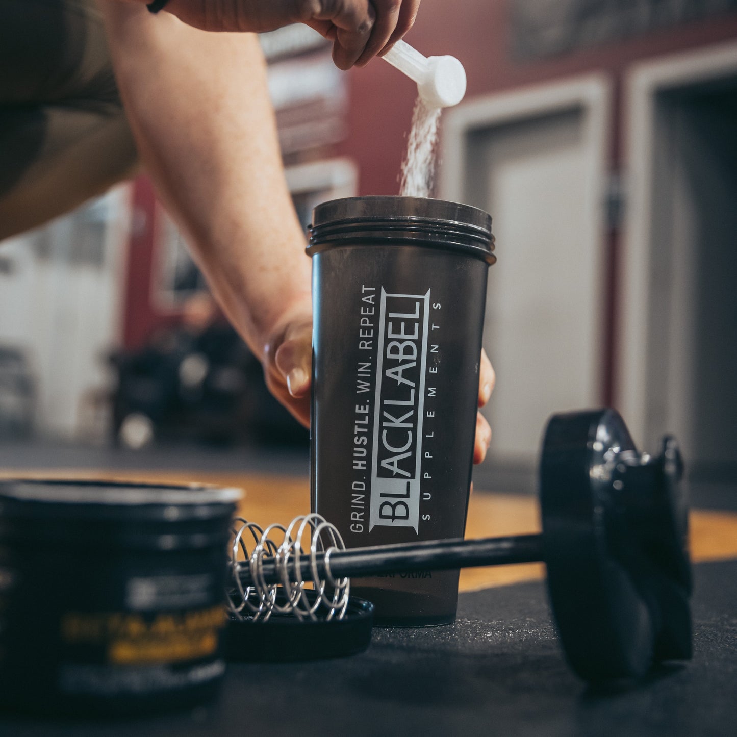 28 oz Shaker Bottle BLACKLABEL Supplements