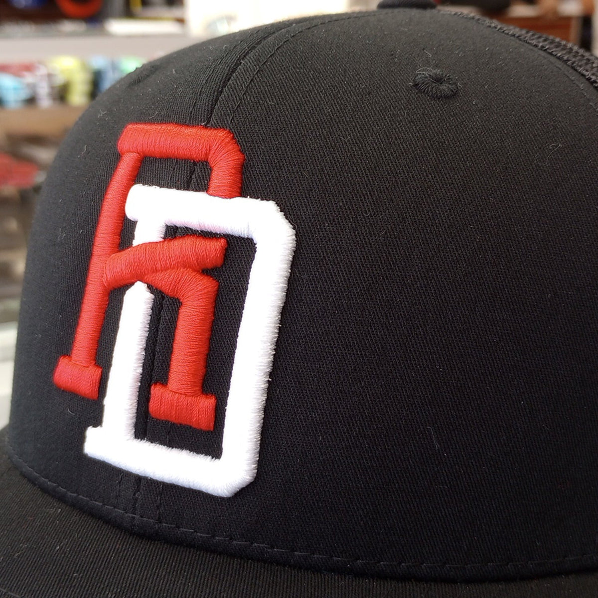 Dominican Republic SnapBack Mesh Royal Red Cap RD Peligro Sports