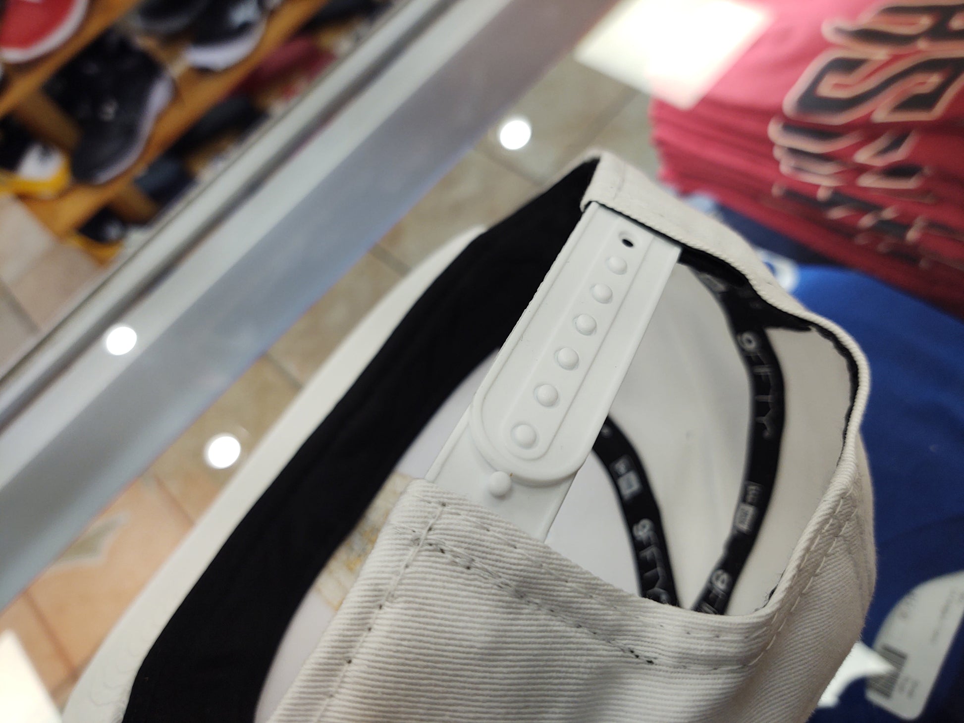 SnapBack Panama Hats with Embroidered Panama Shield and Flag Peligro Sports