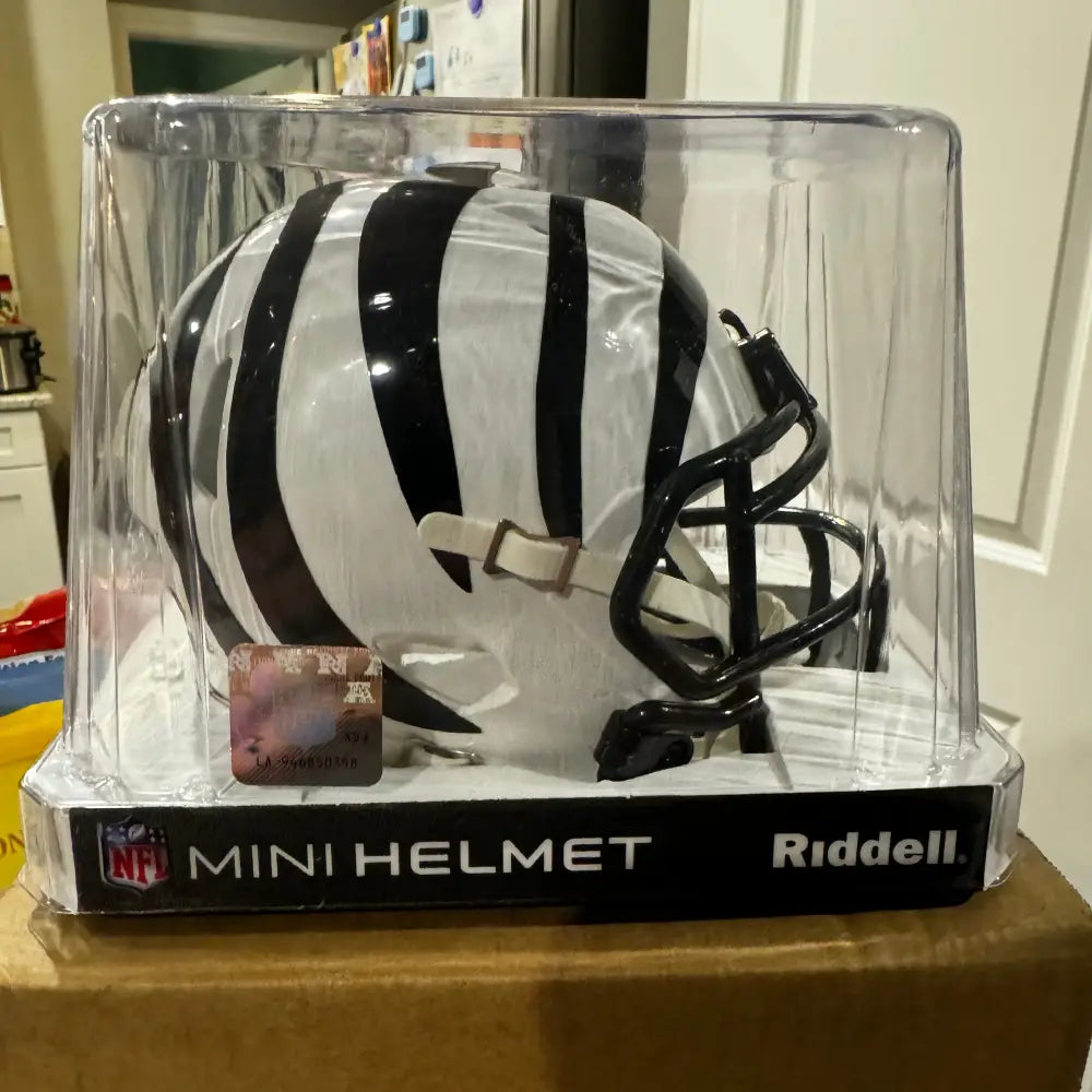 Cincinnati Bengals Riddell Mini Helmet 2022 Alternate - NFL Break4Sports & Collectibles, LLC