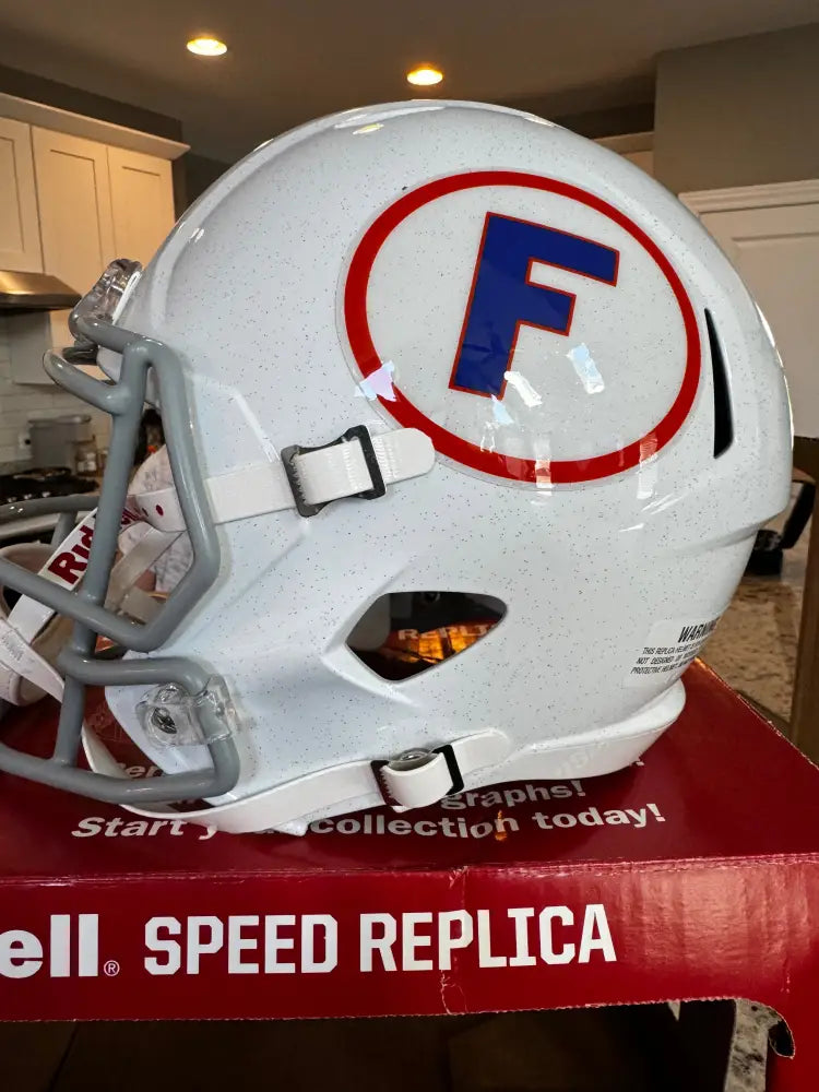 Florida Gators Full Size Speed Replica Throwback Football Helmet White w/Gray Mask- NCAA Break4Sports & Collectibles, LLC